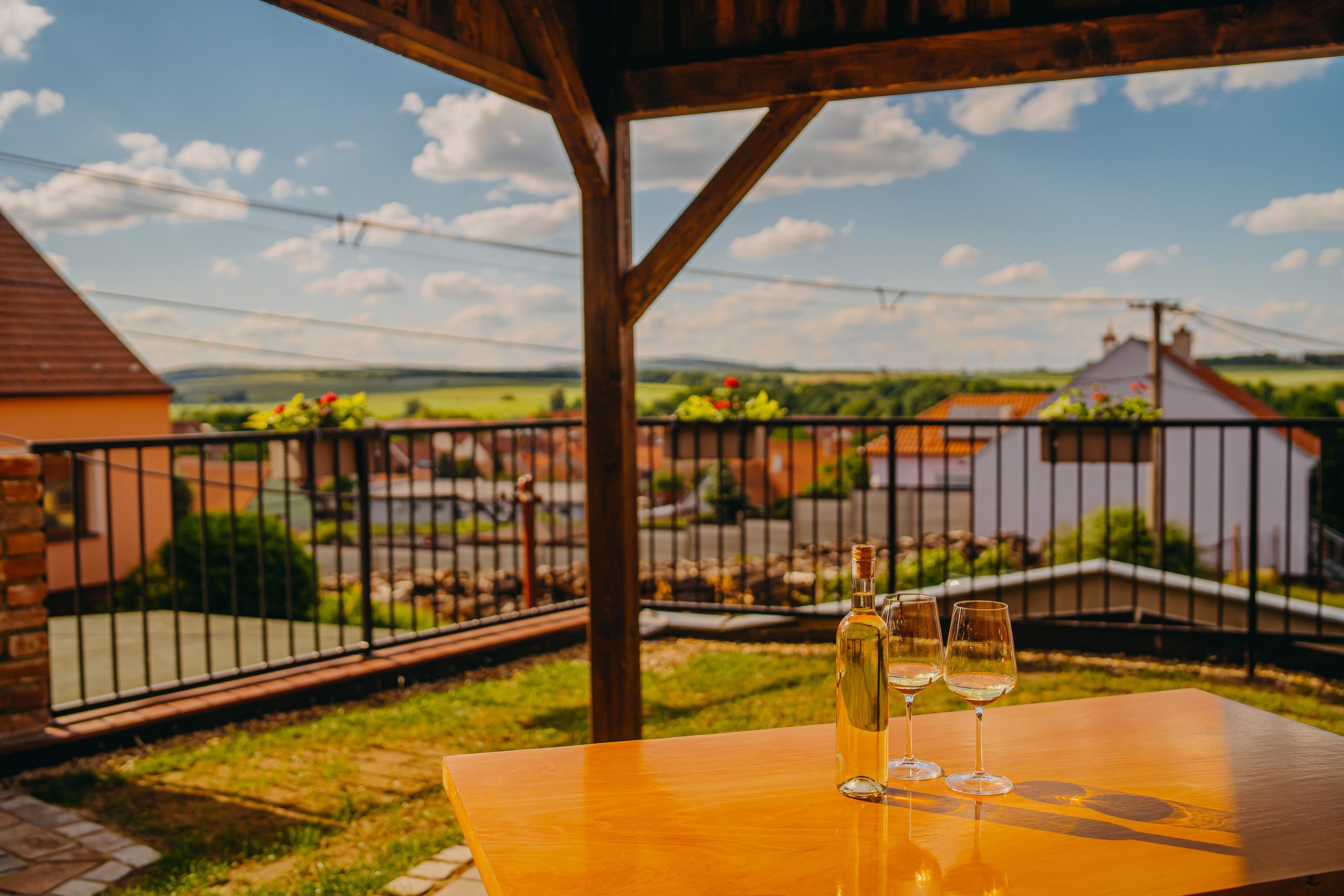 Dědův sklep - rodinné ubytování v soukromí v Hlohovci